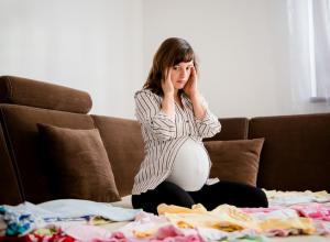 Чому вагітним не можна нервувати, плакати та переживати